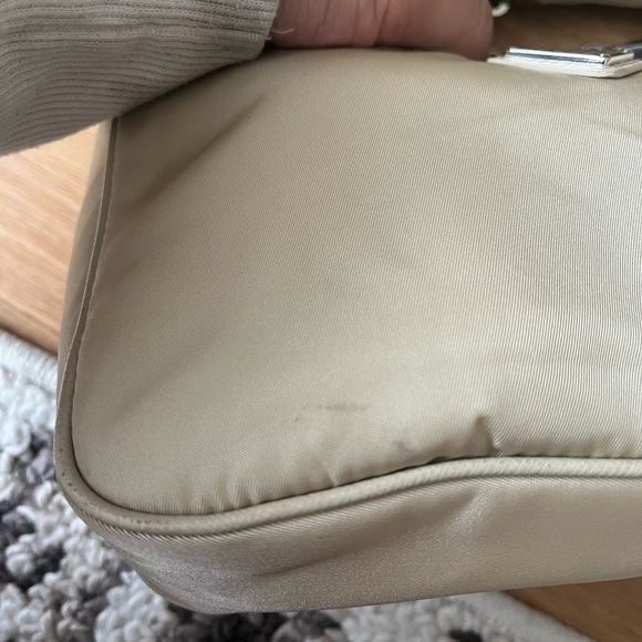 Prada Re-Edition 2005 Re-Nylon bag(beige) - Picture 4 of 14